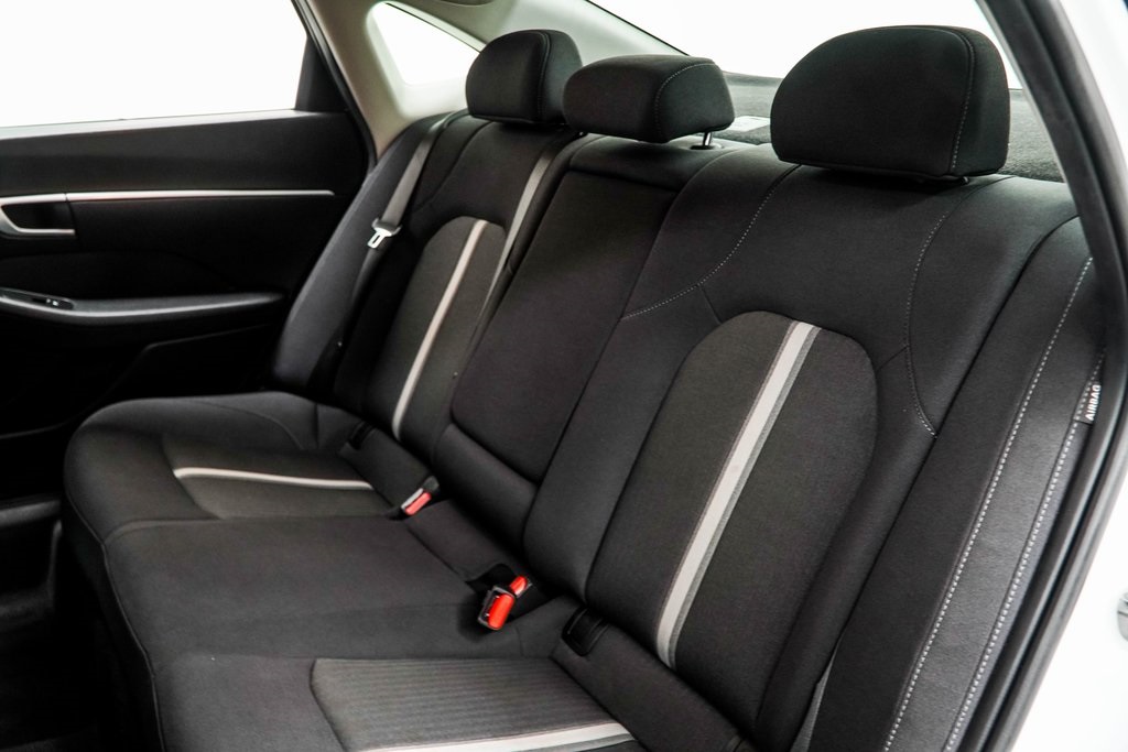 2024 Hyundai Sonata SEL Image 12 of 45