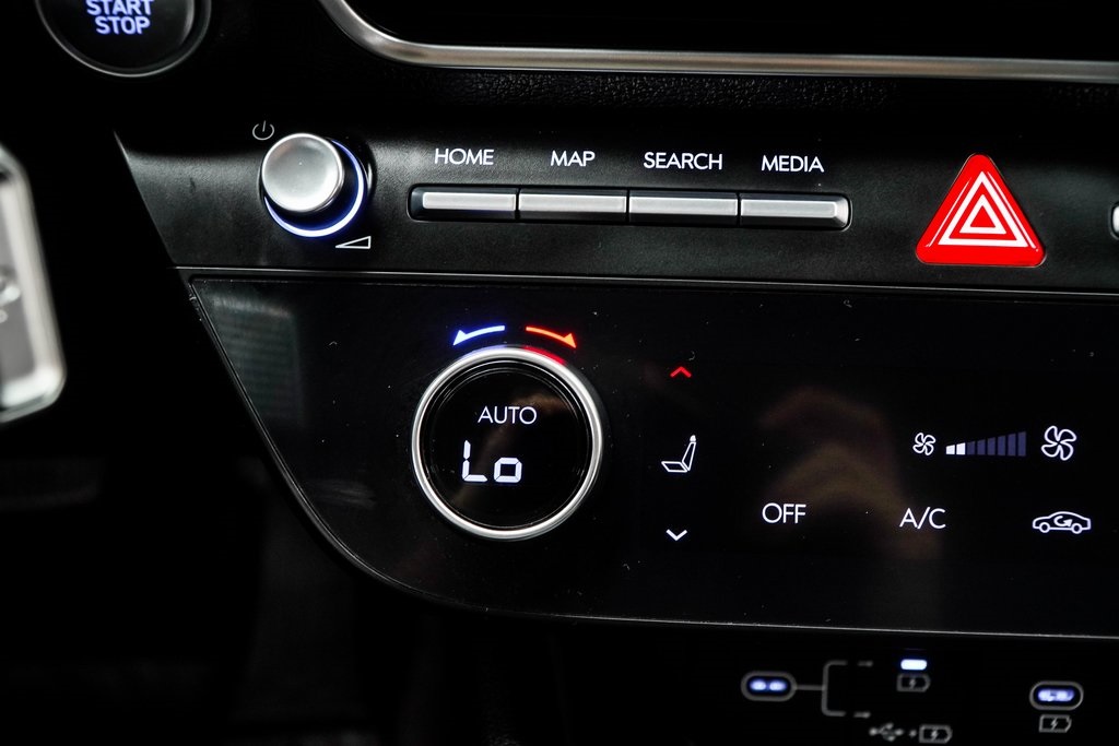 2024 Hyundai Sonata SEL Image 29 of 45