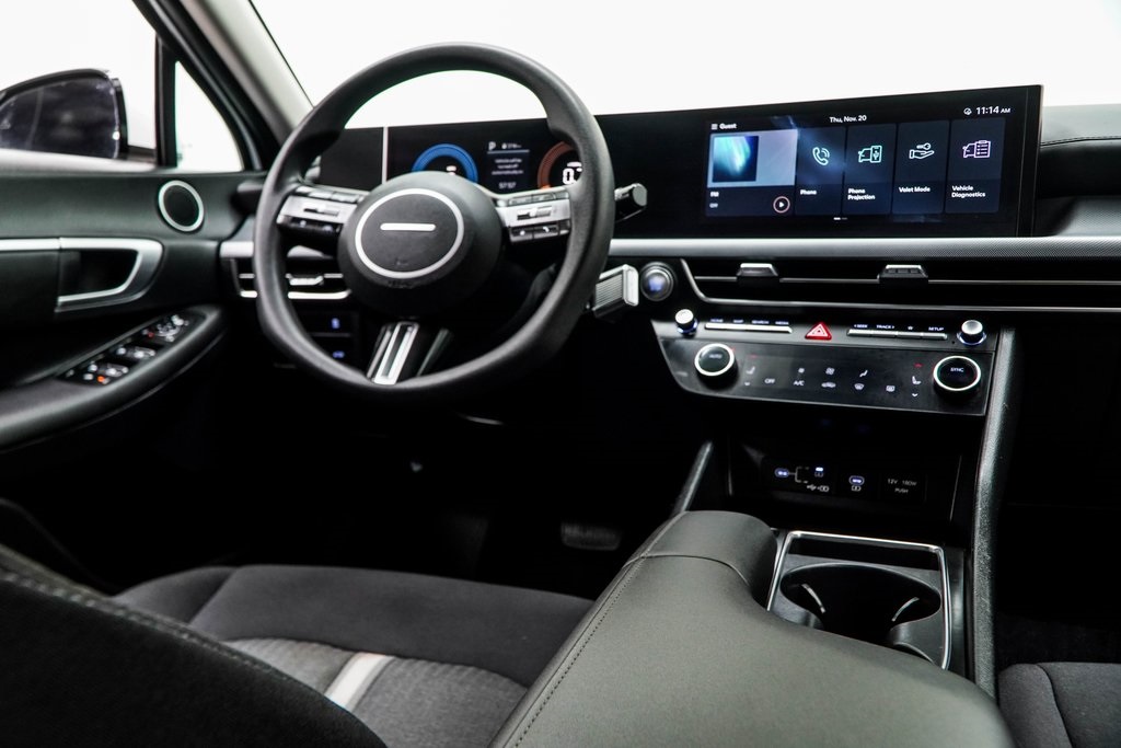 2024 Hyundai Sonata SEL Image 18 of 45