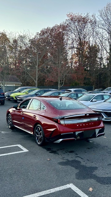 Vehicle image 5 of 13