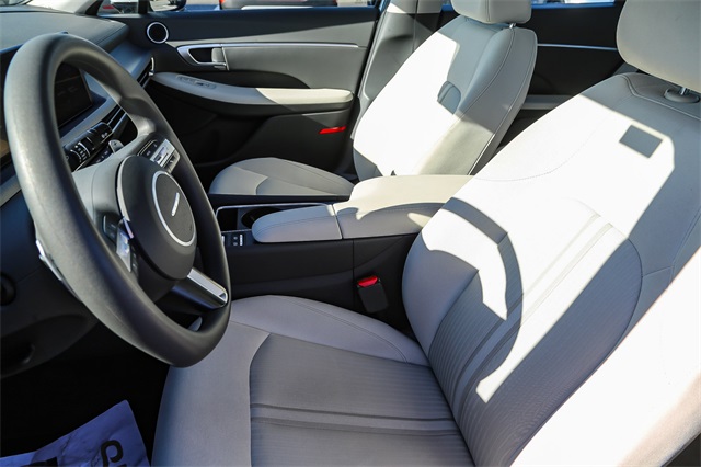2024 Hyundai Sonata SEL Image 14 of 26