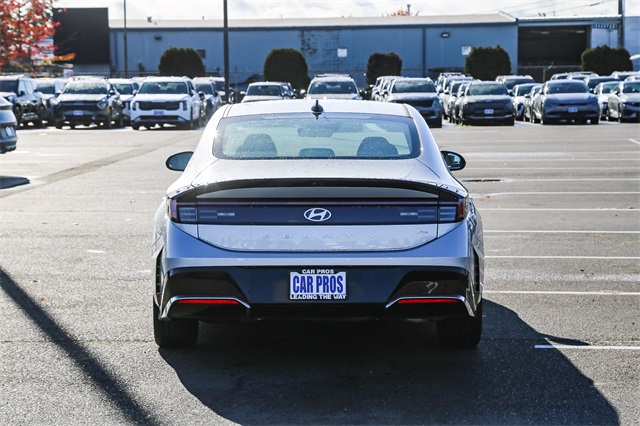 2024 Hyundai Sonata SEL Image 6 of 26