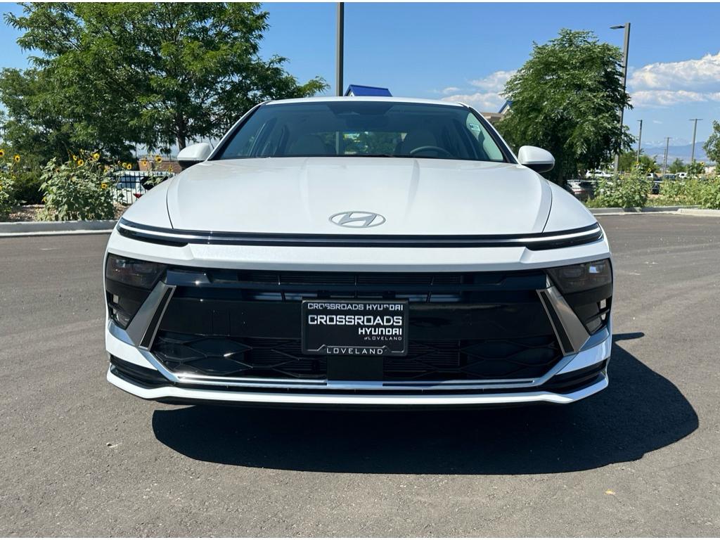 Vehicle image 2 of 24