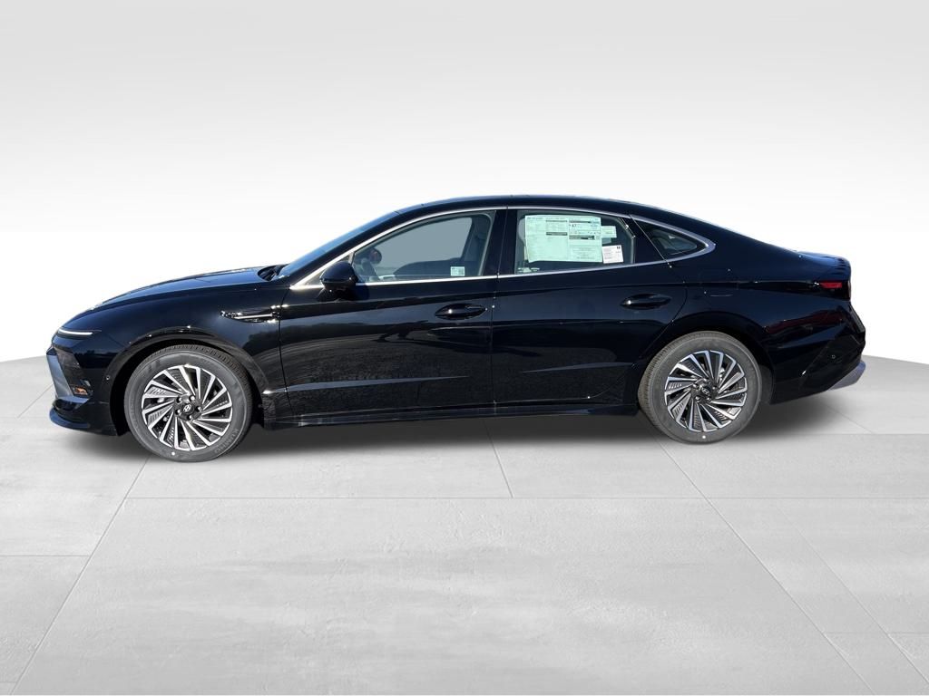 2024 Hyundai Sonata Hybrid Limited Image 9 of 42
