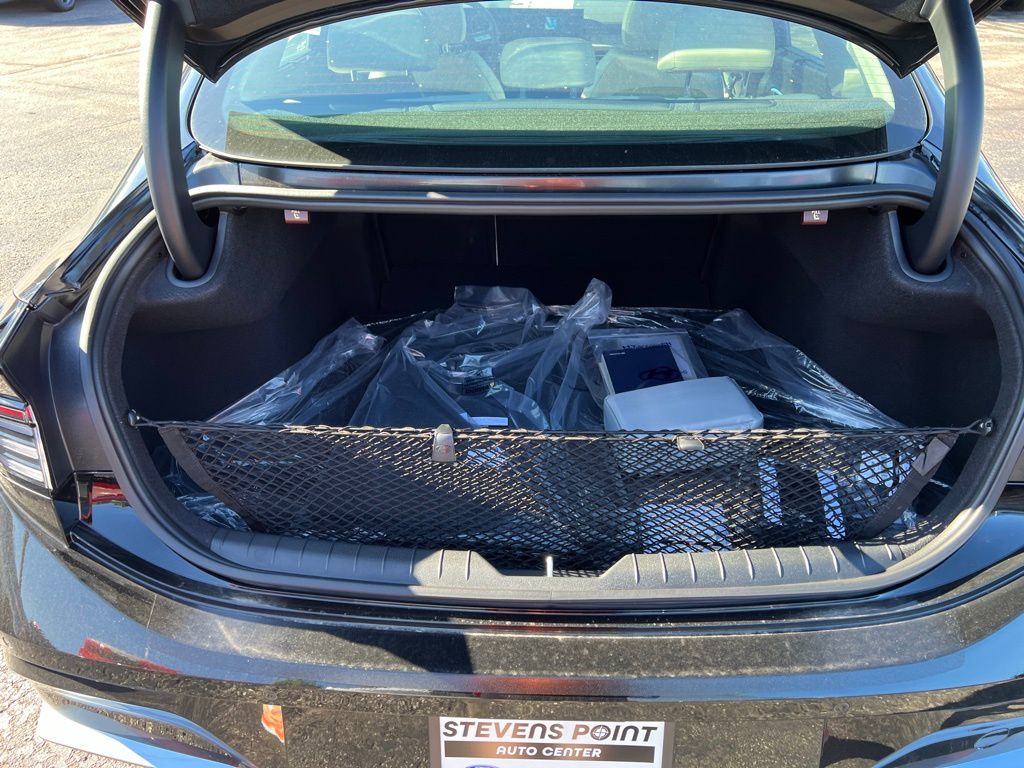 2024 Hyundai Sonata Hybrid Limited Image 11 of 42