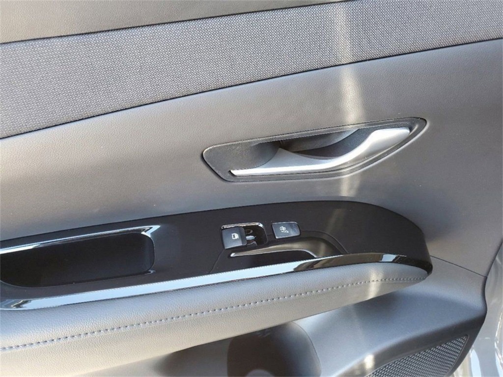 2024 Hyundai Tucson Limited Image 20 of 33