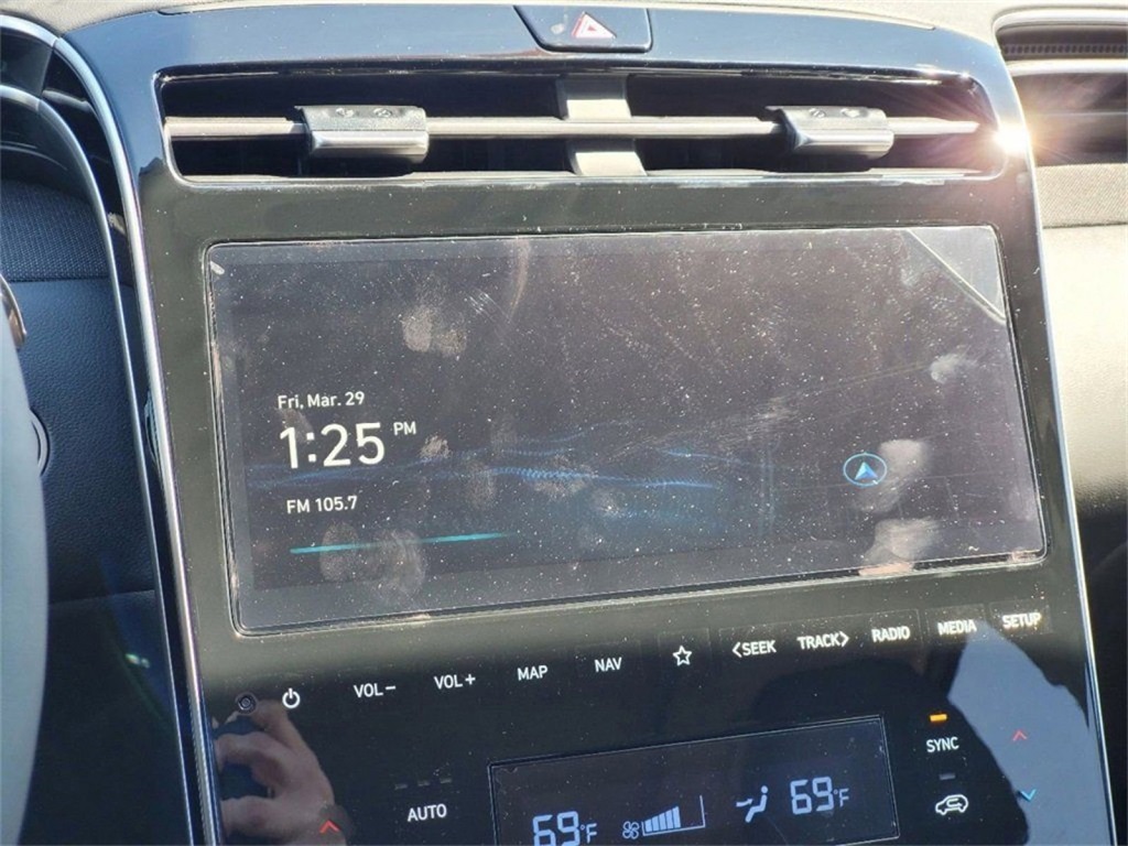 2024 Hyundai Tucson Limited Image 19 of 33