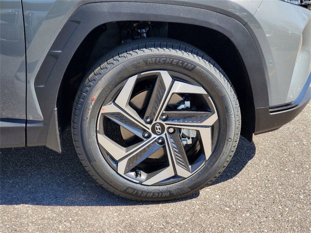 2024 Hyundai Tucson Limited Image 8 of 33