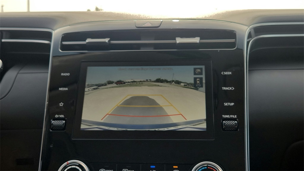 Vehicle image 17 of 17