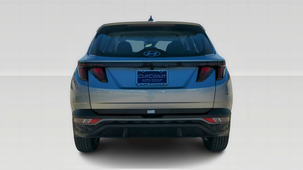 Vehicle image 12 of 17