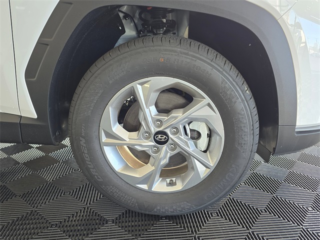 Vehicle image 9 of 27