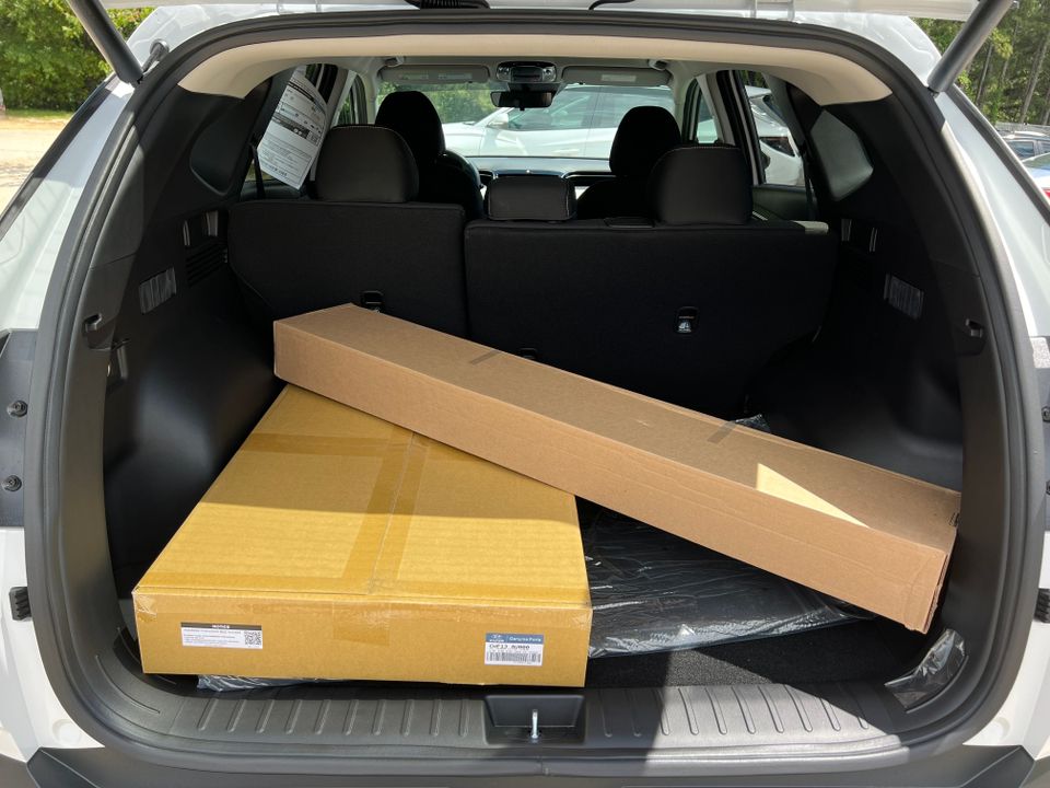 Vehicle image 19 of 37