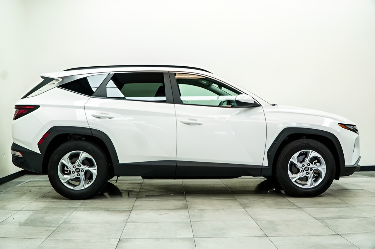 Vehicle image 51 of 55