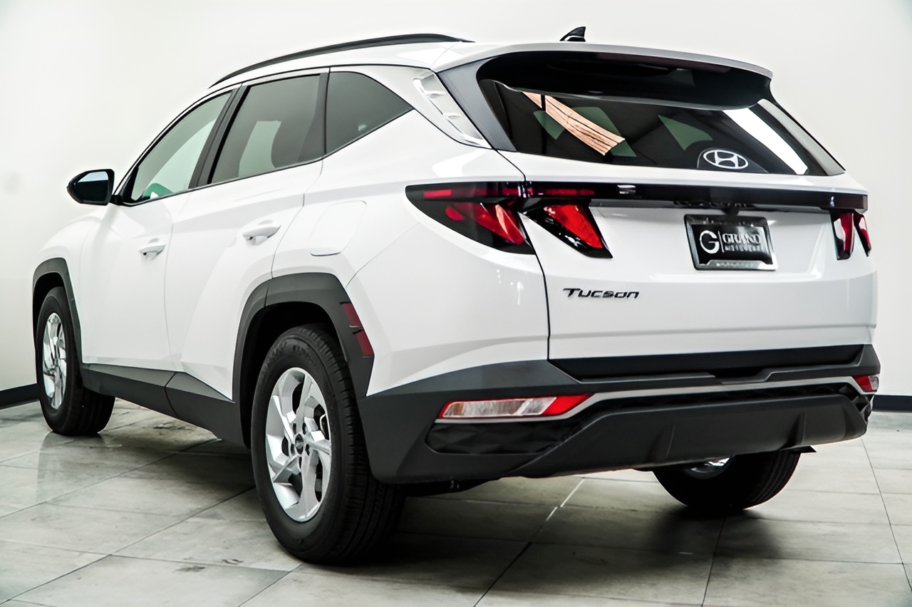 Vehicle image 53 of 55