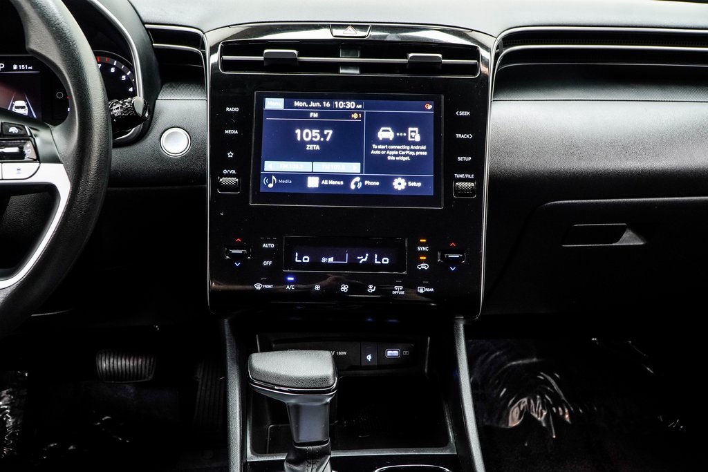 Vehicle image 21 of 55