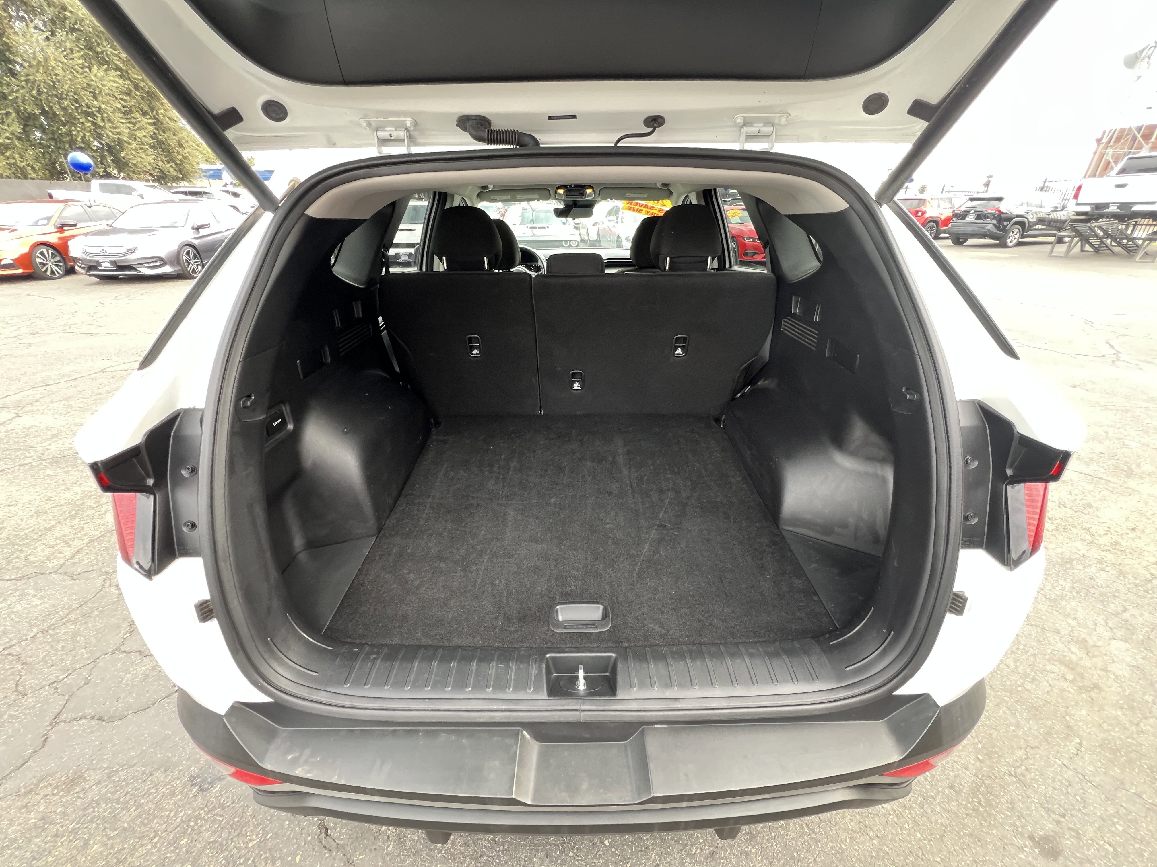 2024 Hyundai Tucson SEL Image 9 of 21