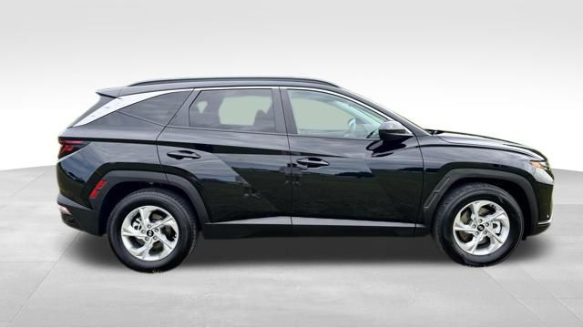 Vehicle image 5 of 31