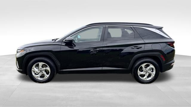 Vehicle image 9 of 31