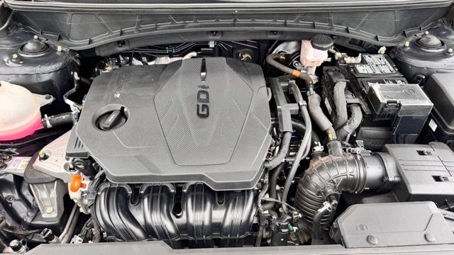 Vehicle image 10 of 31