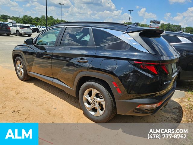 Vehicle image 5 of 25