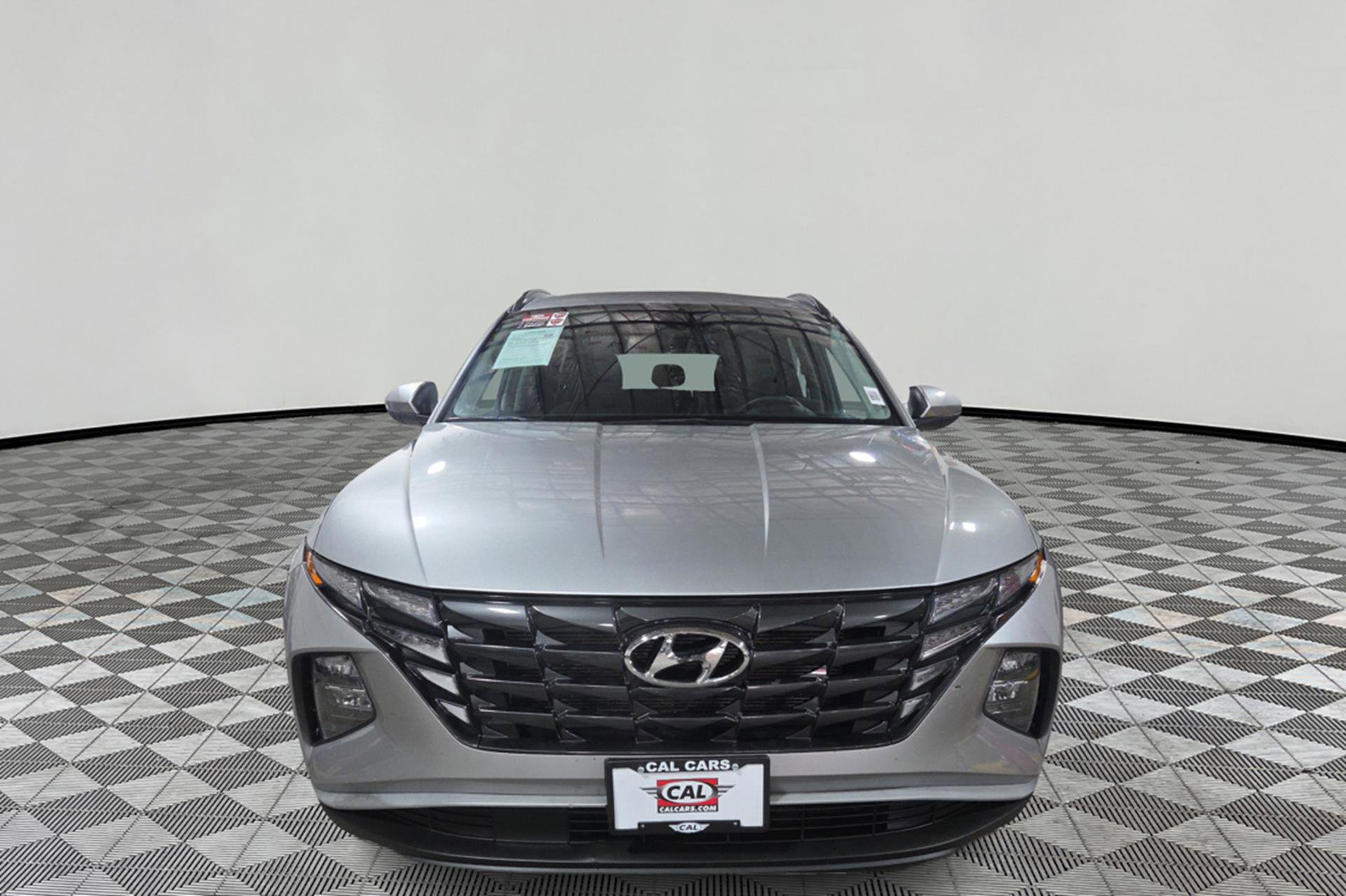 2024 Hyundai Tucson SEL Image 2 of 28