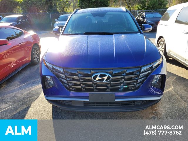 Vehicle image 4 of 25