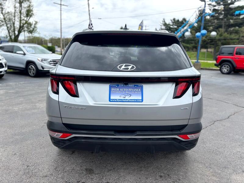 Vehicle image 9 of 27