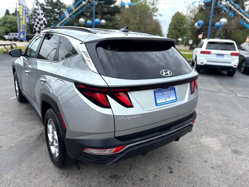 Vehicle image 11 of 27