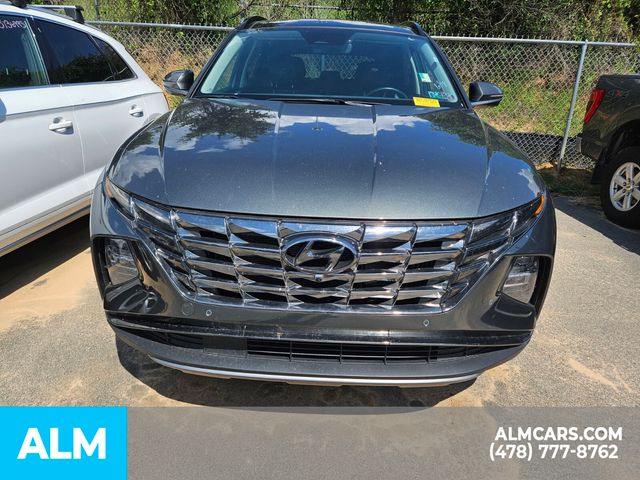 Vehicle image 19 of 25