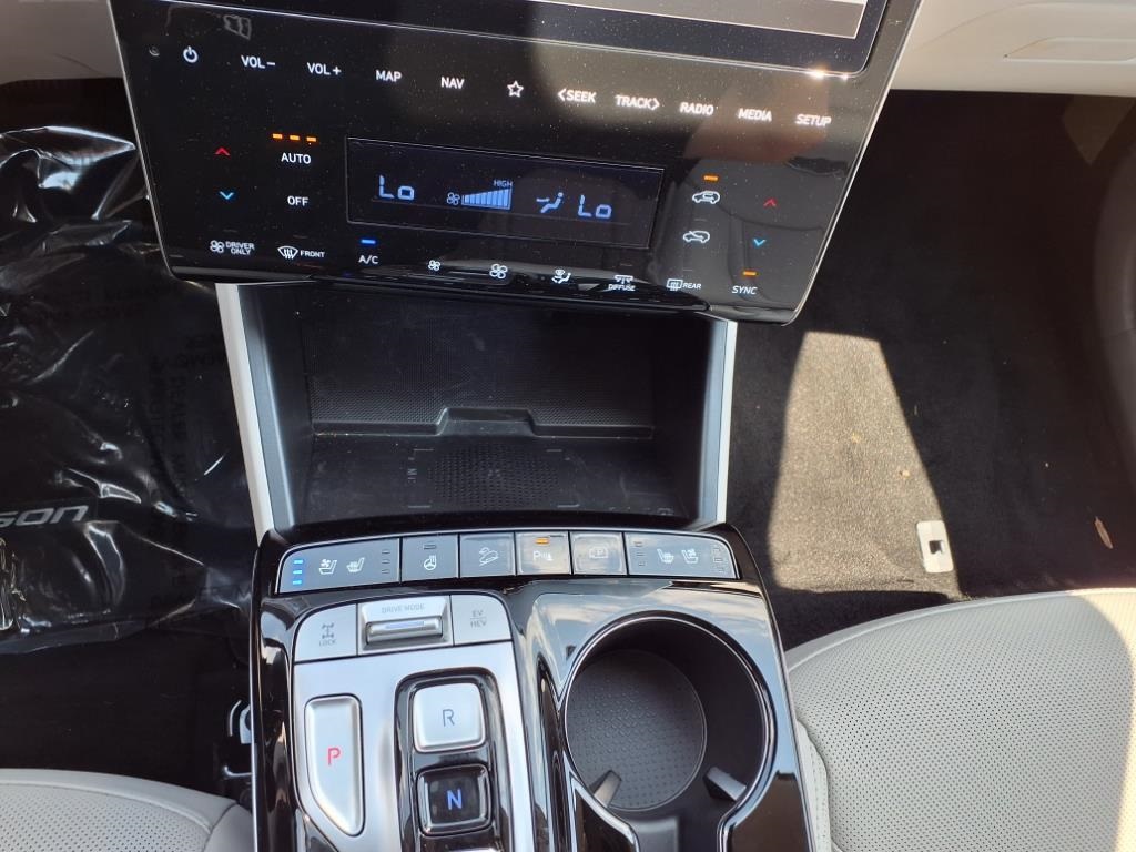 2024 Hyundai Tucson Plug-In Hybrid Limited Image 19 of 22