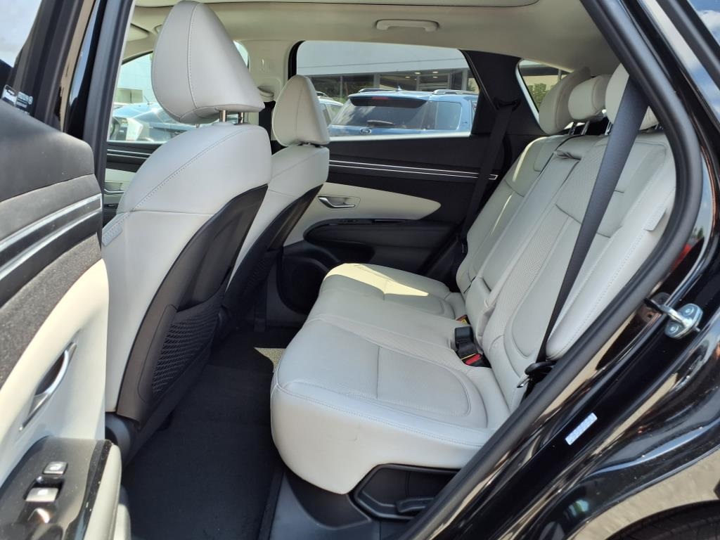 2024 Hyundai Tucson Plug-In Hybrid Limited Image 11 of 22