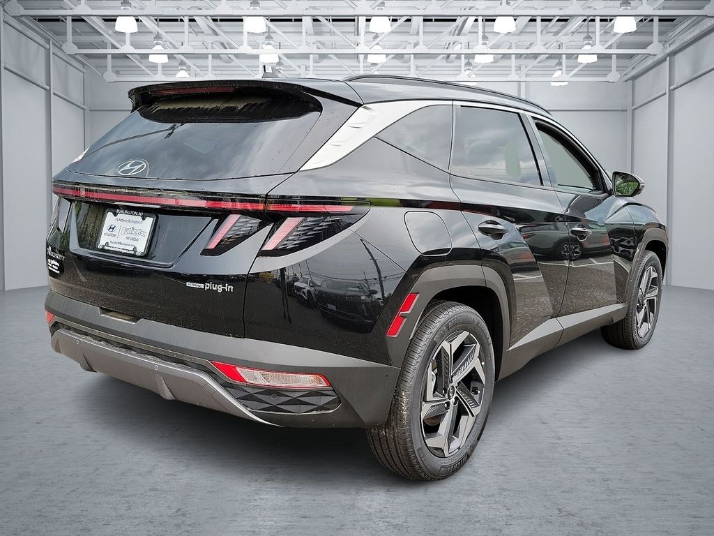 2024 Hyundai Tucson Plug-In Hybrid Limited Image 3 of 12