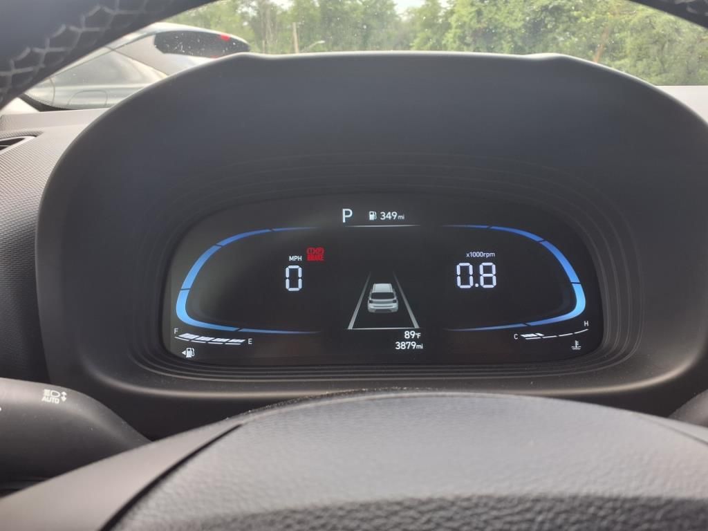 Vehicle image 10 of 18