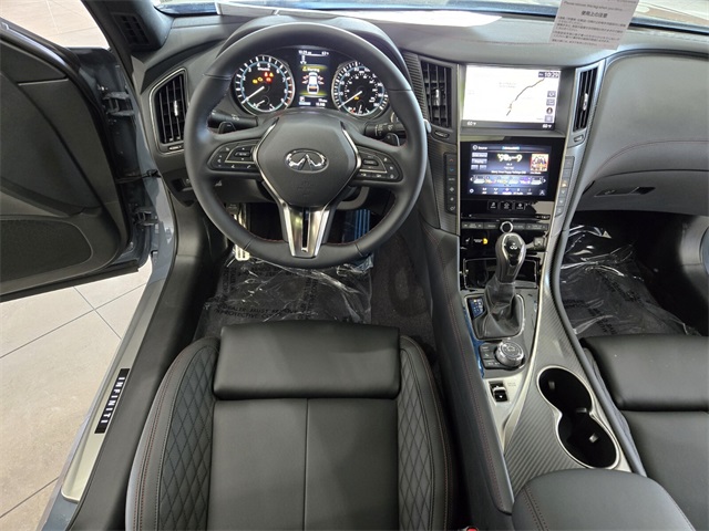 Vehicle image 19 of 32