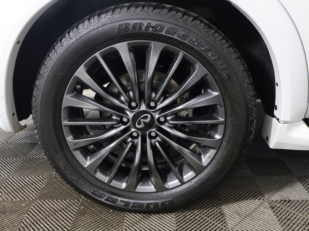 2024 INFINITI QX80 Premium Select Image 12 of 65