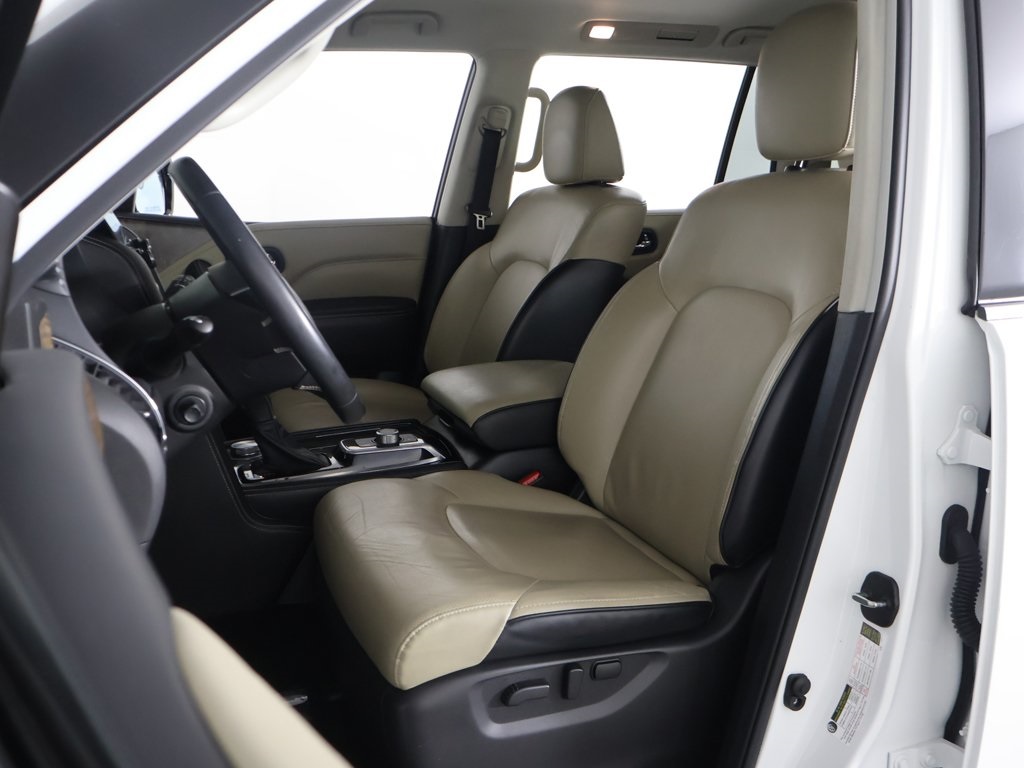 2024 INFINITI QX80 Premium Select Image 17 of 65