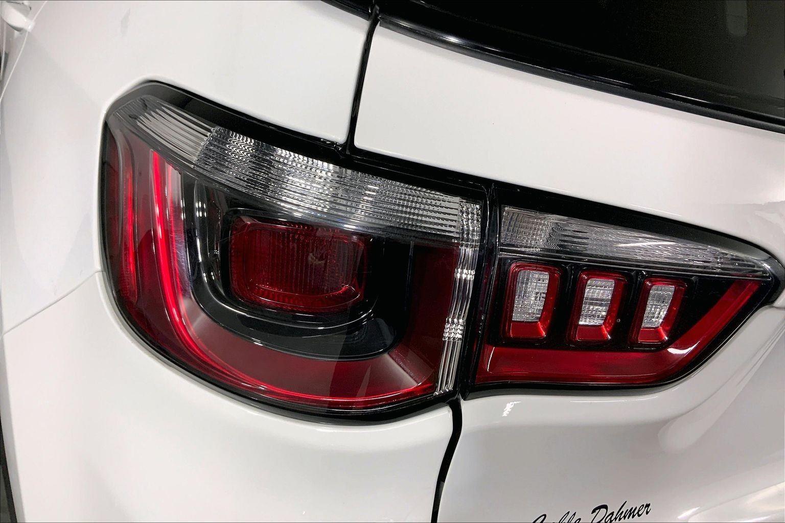 2024 Jeep Compass Trailhawk Image 22 of 31