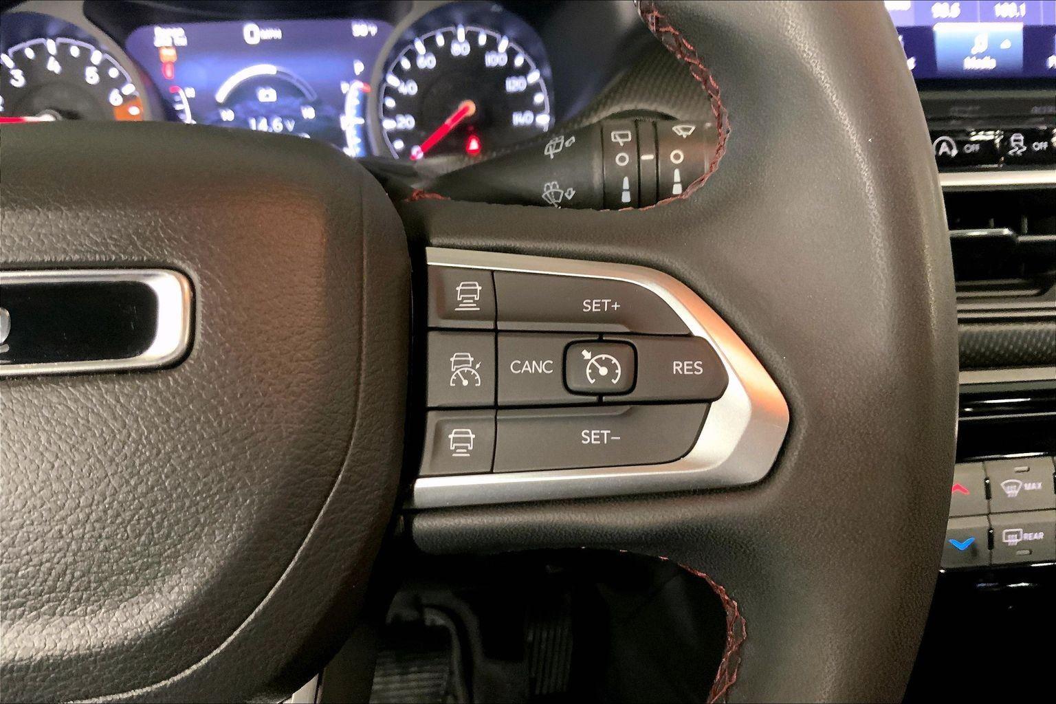 2024 Jeep Compass Trailhawk Image 30 of 31