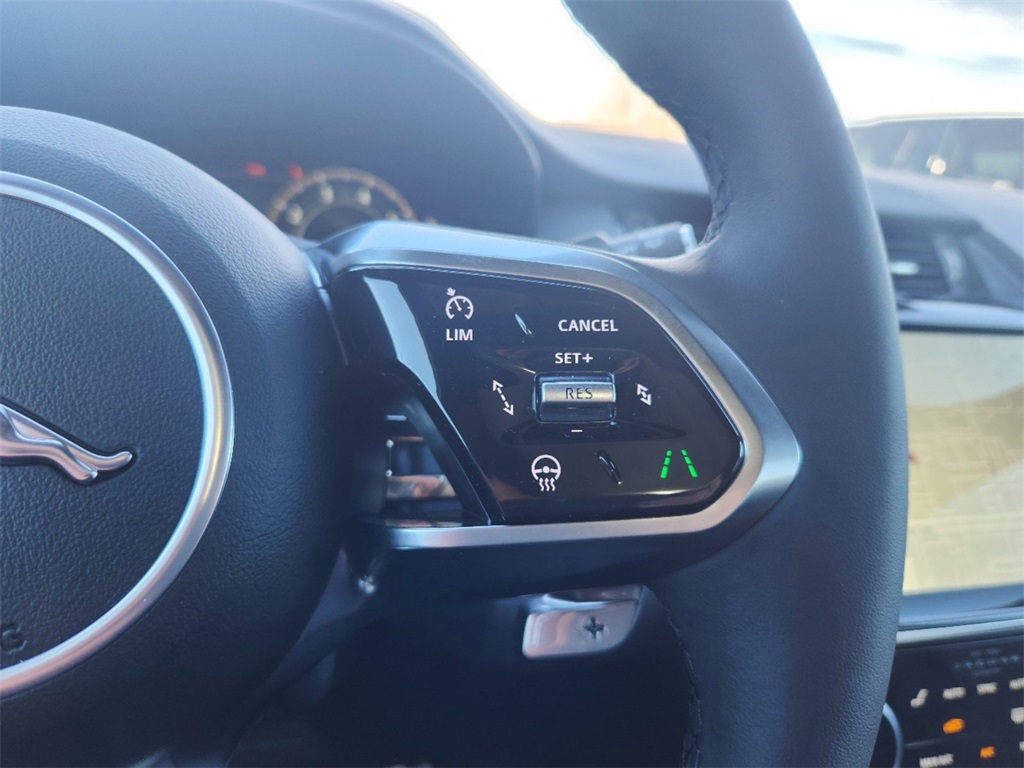 2024 Jaguar E-Pace R-Dynamic SE Image 30 of 30