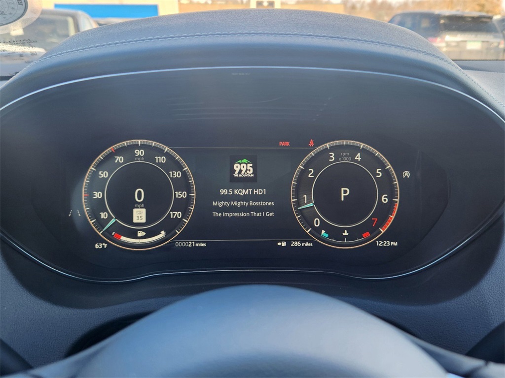 2024 Jaguar E-Pace R-Dynamic SE Image 13 of 30