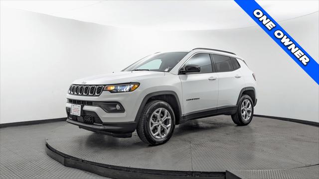 2024 Jeep Compass Latitude Image 2 of 31