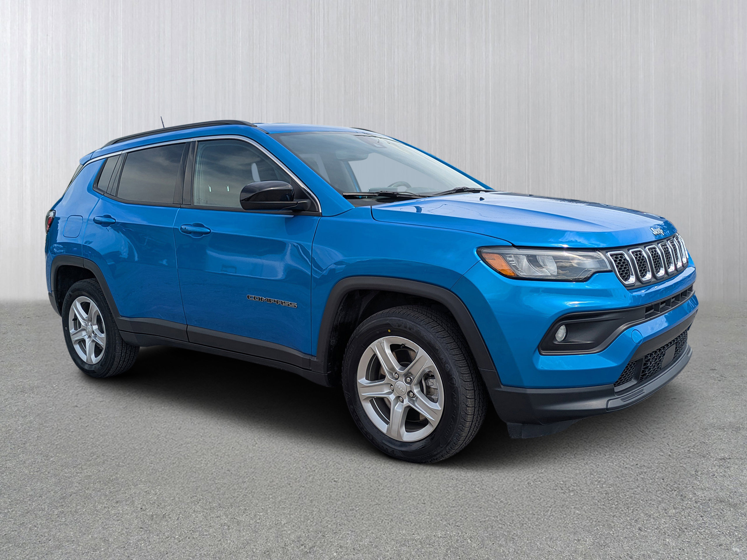2024 Jeep Compass Latitude Image 2 of 29