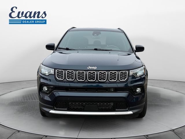 2024 Jeep Compass Limited Image 3 of 33