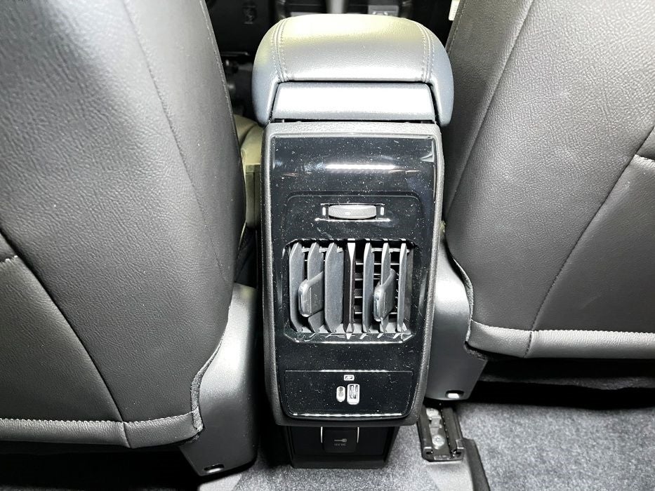 2024 Jeep Compass Limited Image 34 of 52