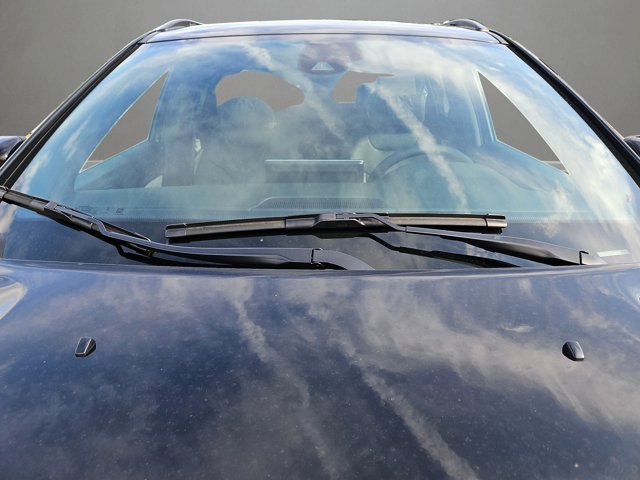 Vehicle image 30 of 71