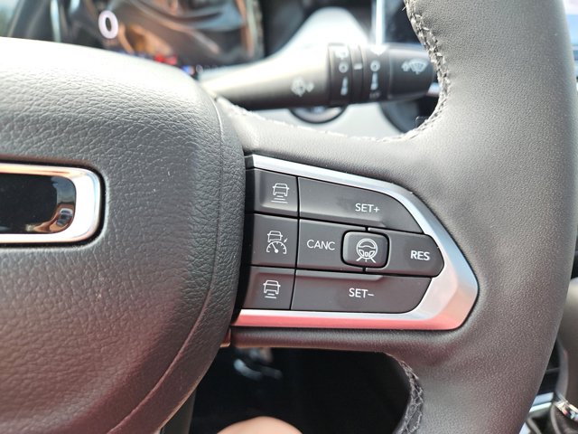 Vehicle image 61 of 71