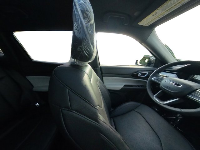 Vehicle image 71 of 71