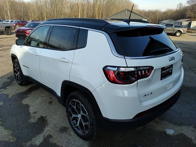 Vehicle image 8 of 48