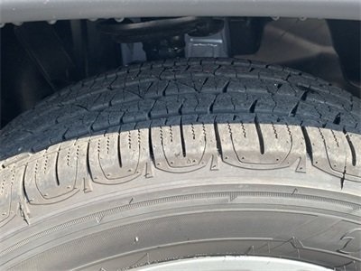 Vehicle image 11 of 34
