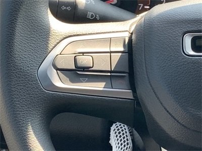 Vehicle image 26 of 34